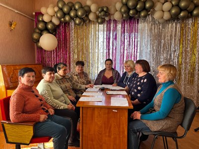 "Коли я співаю — молодію" на Буковині жінки 17 років співають у народному колективі "Коли я співаю — молодію" на Буковині жінки 17 років співають у народному колективі