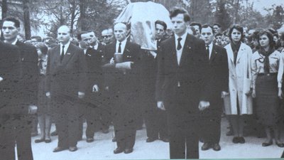 бандера похорон, де похований бандера, похорон бандери, степан бандера, омелян коваль бандера похорон, де похований бандера, похорон бандери, степан бандера, омелян коваль