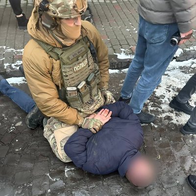 Кілька днів обстежував та фотографував територію: закарпатця підозрюють у підпалі будинку Кілька днів обстежував та фотографував територію: закарпатця підозрюють у підпалі будинку