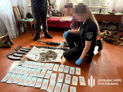 У Харкові у прикордонника вдома знайшли боєприпаси У Харкові у прикордонника вдома знайшли боєприпаси