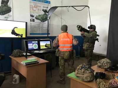 "Треба вчитися і мстити" – десантники показали, як готують мобілізованих для фронту "Треба вчитися і мстити" – десантники показали, як готують мобілізованих для фронту