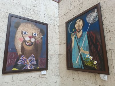У Києві У Києві