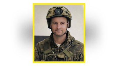 На Чернігівщині попрощалися з п'ятьма захисниками України На Чернігівщині попрощалися з п'ятьма захисниками України
