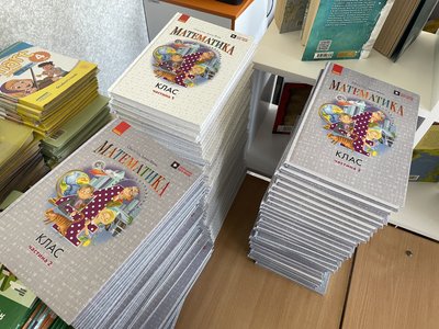 Підручники до 1 вересня: чи встигнуть надрукувати та доставити всі книги у школи Полтавщини Підручники до 1 вересня: чи встигнуть надрукувати та доставити всі книги у школи Полтавщини