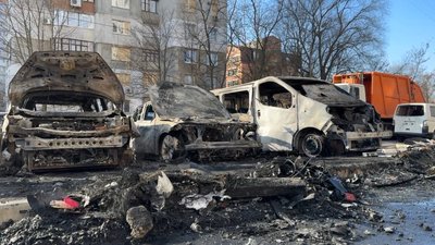 “Все побите”: як ремонтують помешкання сум’ян після удару “Шахеда”