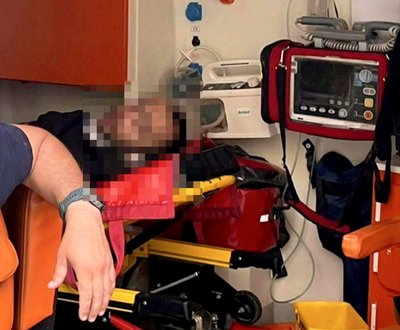 П'ять днів без їжі та води: у Чернівцях рятувальники дістали чоловіка з колекторної ями П'ять днів без їжі та води: у Чернівцях рятувальники дістали чоловіка з колекторної ями
