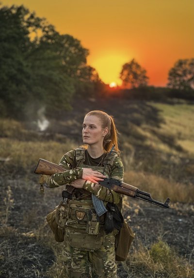 "Література – це те, що в моєму розумінні може тривати вічно". Інтерв'ю з Оксаною "Ксеною" Рубаняк "Література – це те, що в моєму розумінні може тривати вічно". Інтерв'ю з Оксаною "Ксеною" Рубаняк