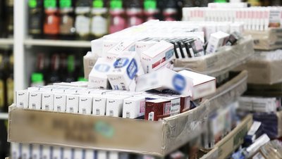 У Миколаєві поліцейські вилучили понад 230 тисяч пачок нелегальних цигарок У Миколаєві поліцейські вилучили понад 230 тисяч пачок нелегальних цигарок