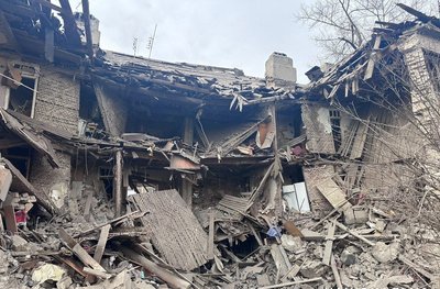 Наслідки обстрілів Донеччини 21 березня. Фото: поліція Донеччини Наслідки обстрілів Донеччини 21 березня. Фото: поліція Донеччини