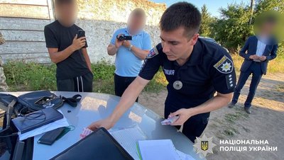 На Вінниччині викрили схему заволодіння майже 50 гектарами земель померлих: підозрюють ОЗГ На Вінниччині викрили схему заволодіння майже 50 гектарами земель померлих: підозрюють ОЗГ
