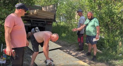 "У дружини стрес". Житель Слов’янська розказав про ранковий удар бомбами та як врятувалися "У дружини стрес". Житель Слов’янська розказав про ранковий удар бомбами та як врятувалися