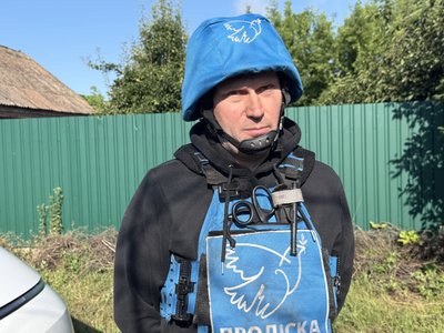 “Для собак, для дітей і для бабусі — усе”: родина з десятьма собаками евакуюється зі Слов’янська “Для собак, для дітей і для бабусі — усе”: родина з десятьма собаками евакуюється зі Слов’янська