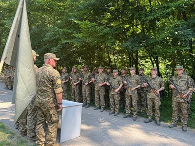 "Ховатись не варіант": у Холодному Яру на Черкащині новобранці Нацгвардії склали присягу "Ховатись не варіант": у Холодному Яру на Черкащині новобранці Нацгвардії склали присягу