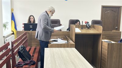 ПЦУ проти УПЦ: суд у Кременчуці не долучив до розгляду третю сторону через емоційність клопотання ПЦУ проти УПЦ: суд у Кременчуці не долучив до розгляду третю сторону через емоційність клопотання