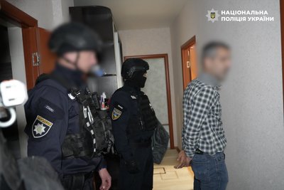 На Одещині викрили продаж понад 50 тонн гуманітарної допомоги: збитки понад 44 млн грн На Одещині викрили продаж понад 50 тонн гуманітарної допомоги: збитки понад 44 млн грн