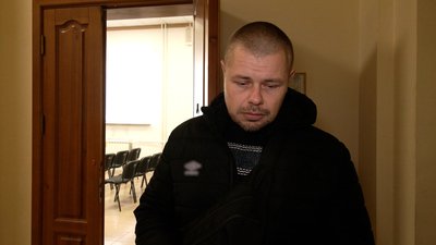 Поліцейські збили дівчинку в Прилуках: що розповів батько дитини Поліцейські збили дівчинку в Прилуках: що розповів батько дитини