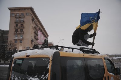 Пам'ять загиблого волонтера В'ячеслава Ільченка у Харкові вшанували автопробігом вранці 2 січня 2026 року Пам'ять загиблого волонтера В'ячеслава Ільченка у Харкові вшанували автопробігом вранці 2 січня 2026 року
