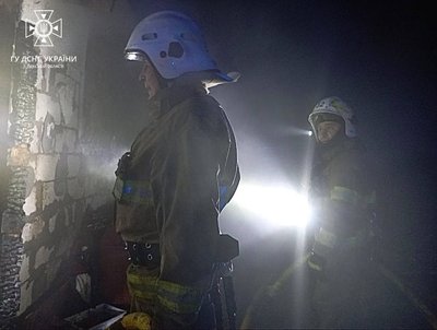 В Одеській області горів житловий будинок: на місці виявили тіла трьох чоловіків В Одеській області горів житловий будинок: на місці виявили тіла трьох чоловіків