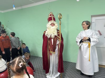 Захід до Дня Святого Миколая у Херсоні Захід до Дня Святого Миколая у Херсоні