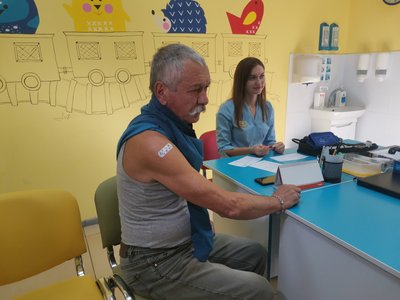 "Грип лабораторно поки не виявляли": на Полтавщині від грипу щеплюють двома вакцинами "Грип лабораторно поки не виявляли": на Полтавщині від грипу щеплюють двома вакцинами