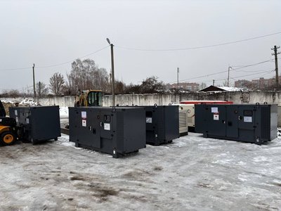 "Полтававодоканал" отримав чотири потужні генератори від уряду Японії