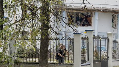 Російська армія атакувала Суми: є загиблі люди, серед поранених 11-місячна дитина Російська армія атакувала Суми: є загиблі люди, серед поранених 11-місячна дитина