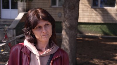"Я повернусь до тебе, тато". Як з прифронтової Межівської громади евакуюють родини з дітьми "Я повернусь до тебе, тато". Як з прифронтової Межівської громади евакуюють родини з дітьми
