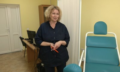Лікарка-акушерка Луцького пологового будинку Ірина Трач Лікарка-акушерка Луцького пологового будинку Ірина Трач