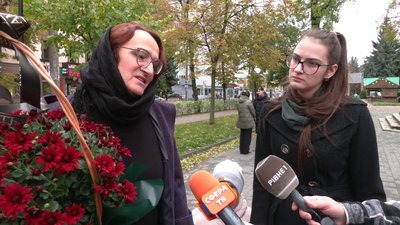 Із військовослужбовцями Євгенієм Данилюком та Василем Войтовичем попрощалися у Рівному Із військовослужбовцями Євгенієм Данилюком та Василем Войтовичем попрощалися у Рівному