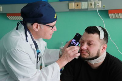 30 операцій військовим за чотири дні. У Франківську канадські та американські хірурги завершили місію "Face the Future" 30 операцій військовим за чотири дні. У Франківську канадські та американські хірурги завершили місію "Face the Future"