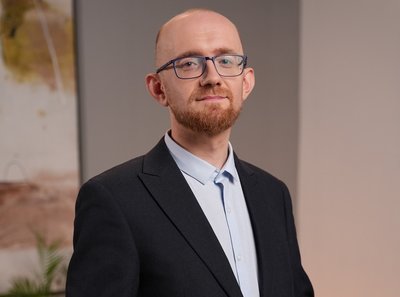 Костянтин Кравчук викладає образотворче мистецтво та інформатику Костянтин Кравчук викладає образотворче мистецтво та інформатику