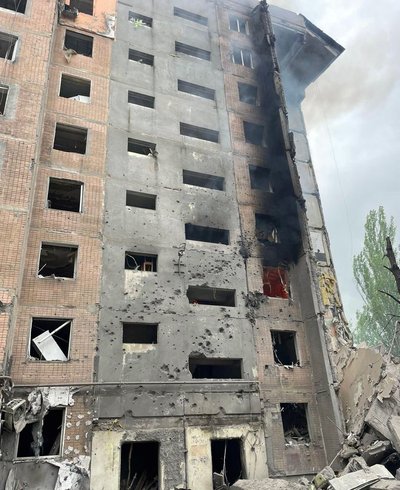 Наслідки обстрілів Донеччини 23 травня. Фото: поліція Донеччини Наслідки обстрілів Донеччини 23 травня. Фото: поліція Донеччини