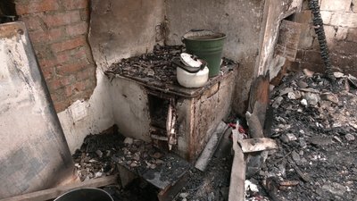 Дядько і племінник загинули на пожежі у селі Зелене на Рівненщині. Що розповіли односельці Дядько і племінник загинули на пожежі у селі Зелене на Рівненщині. Що розповіли односельці