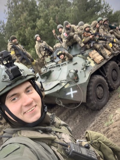 "Ми стаємо сильнішими, але, на жаль, і втрачаємо найкрутіших" – офіцер ЗСУ з Житомира Леонід Мацієвський
