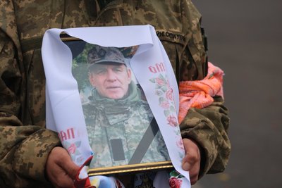 Помер у лікарні: на Черкащині попрощалися із захисником Помер у лікарні: на Черкащині попрощалися із захисником