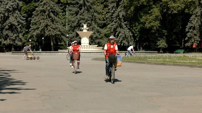 У Вінниці стартували велопрогулянки для пенсіонерів У Вінниці стартували велопрогулянки для пенсіонерів