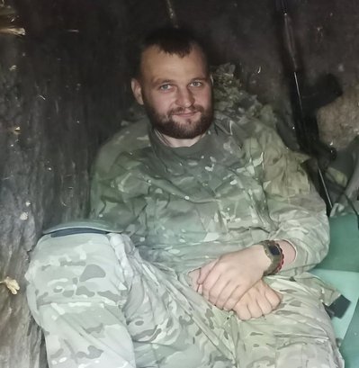 Пройшов відбір до розвідки та понад рік захищає країну: історія воїна-лісівника Юрія Савчука з Хмельниччини Пройшов відбір до розвідки та понад рік захищає країну: історія воїна-лісівника Юрія Савчука з Хмельниччини