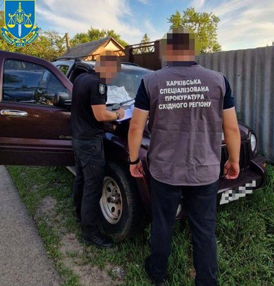 У Харкові затримали прикордонника при спробі продати автівки для ЗСУ У Харкові затримали прикордонника при спробі продати автівки для ЗСУ
