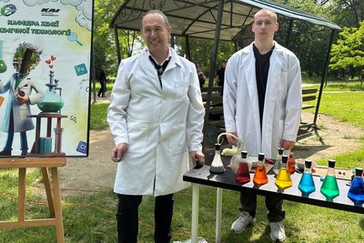 Польоти на авіасимуляторах і керування дронами: в Житомирі представили профорієнтаційний проект Польоти на авіасимуляторах і керування дронами: в Житомирі представили профорієнтаційний проект