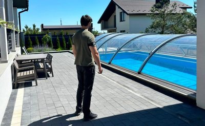 Обшук, архітектура, підозра Обшук, архітектура, підозра