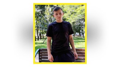 На Чернігівщині в останню путь провели п'ятьох захисників України На Чернігівщині в останню путь провели п'ятьох захисників України