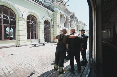 Лозова: як виглядає пошкоджений вокзал