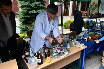 "Покажи, розкажи і дай спробувати": у Рівному відбудуться "Наукові пікніки" "Покажи, розкажи і дай спробувати": у Рівному відбудуться "Наукові пікніки"