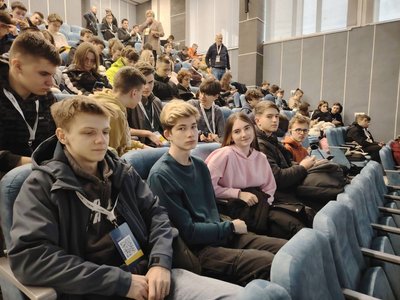 П'ятеро ліцеїстів Житомира стали призерами IV етапу Всеукраїнської учнівської олімпіади з інформатики П'ятеро ліцеїстів Житомира стали призерами IV етапу Всеукраїнської учнівської олімпіади з інформатики