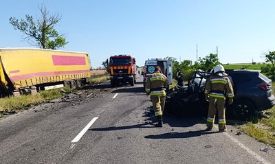 Загинула водійка та травмувалась жінка: на Миколаївщині сталася ДТП Загинула водійка та травмувалась жінка: на Миколаївщині сталася ДТП