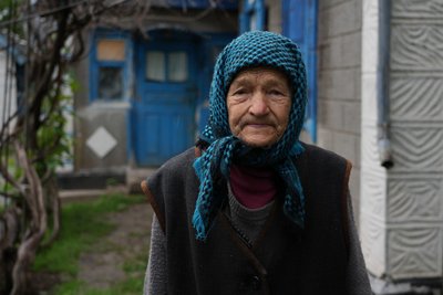 "Страшно і дуже болісно". Як живе село Іванівка на Дніпропетровщині за сім кілометрів від лінії фронту