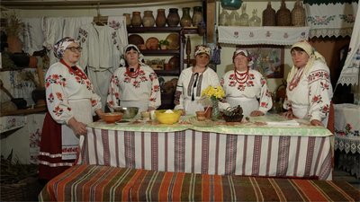 "З Божою молитвою і чистими помислами": як господині з села на Черкащині випікають паски "З Божою молитвою і чистими помислами": як господині з села на Черкащині випікають паски