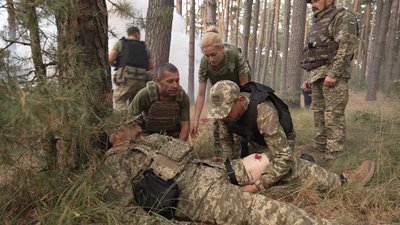Тактика, мінно-вибухова справа та тактична медицина: на Чернігівщині пройшло навчання новобранців прикордонного загону Тактика, мінно-вибухова справа та тактична медицина: на Чернігівщині пройшло навчання новобранців прикордонного загону
