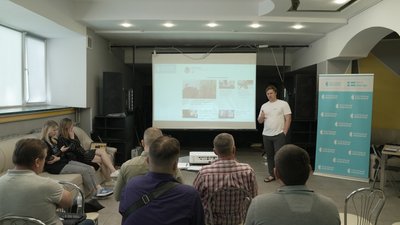 "Стань голосом громади": команда Суспільного Житомир поїхала в громади у пошуках кореспондентів гіперлокальної мережі "Стань голосом громади": команда Суспільного Житомир поїхала в громади у пошуках кореспондентів гіперлокальної мережі