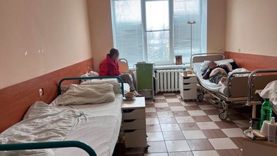 На Львівщині госпіталізували 17 людей з обмороженнями: як уникнути переохолодження На Львівщині госпіталізували 17 людей з обмороженнями: як уникнути переохолодження